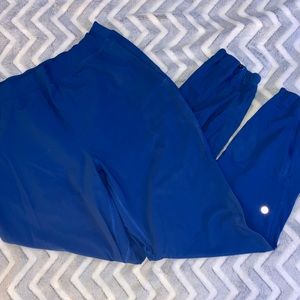 Poolside Lululemon Joggers - Size 8